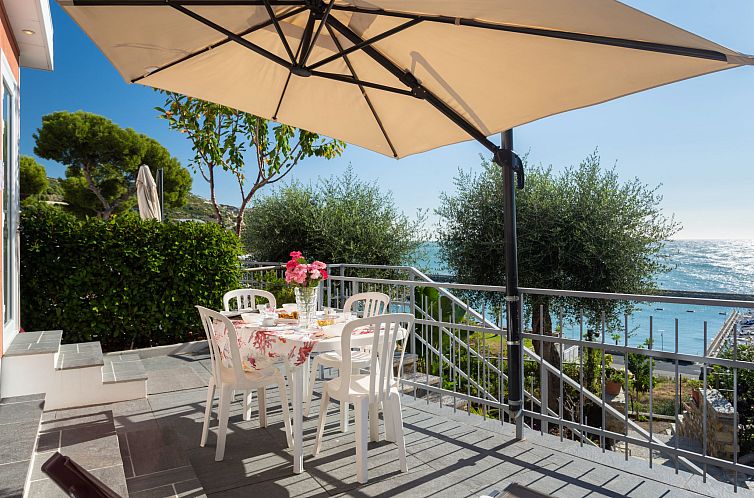 Vakantiehuis Magnolia (SLR405)