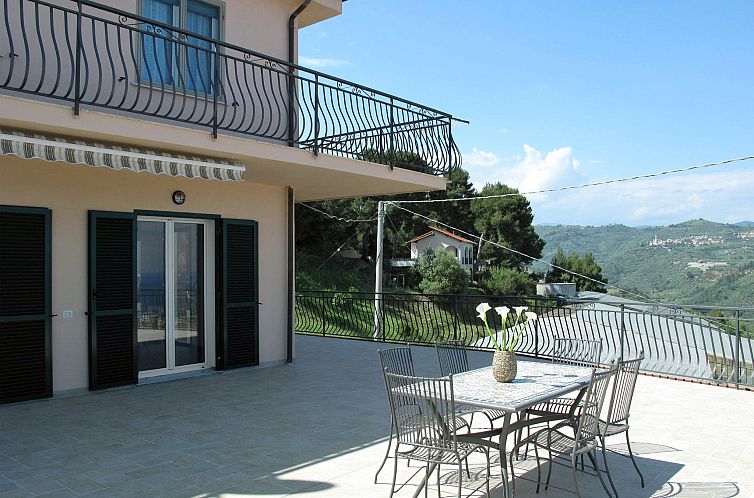 Appartement La Pineta (SLR112)