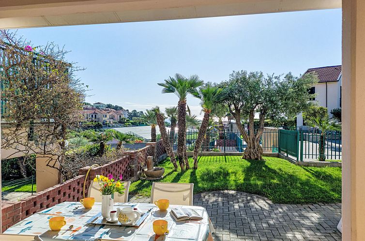 Appartement Le Margherite (SLR264)