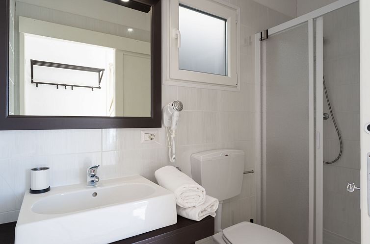 Vakantiehuis Bouganvilla (SLR402)