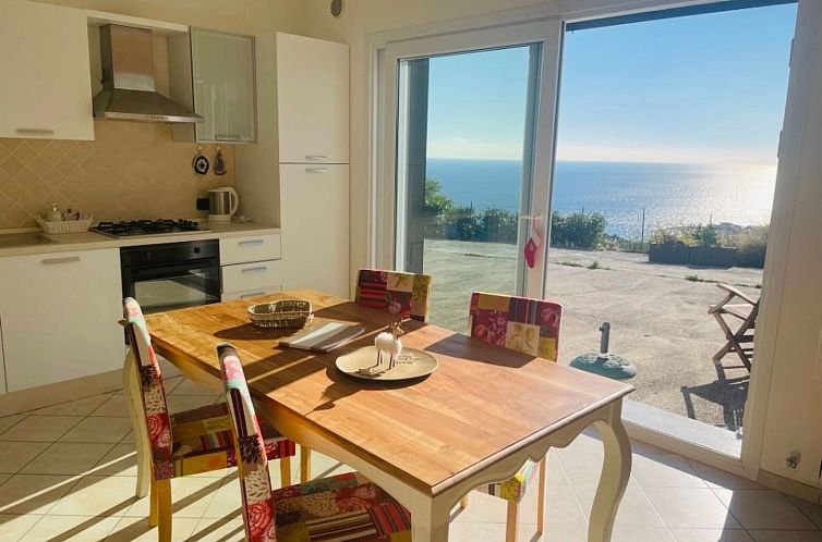 Appartement Bella Vista Poggi  - fantastischer Meerblick