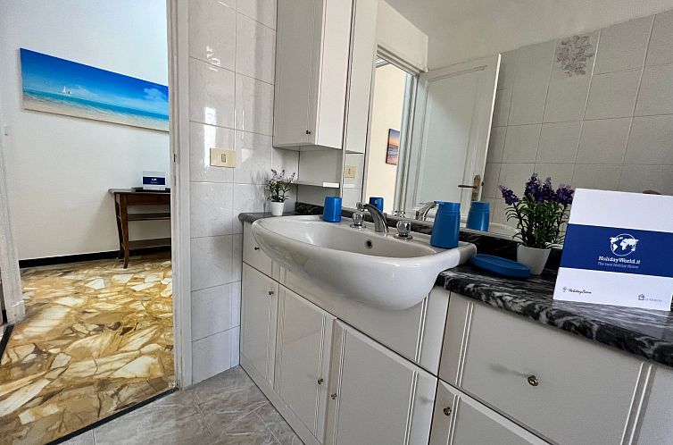 Appartement 'La Superba' mit Balkon