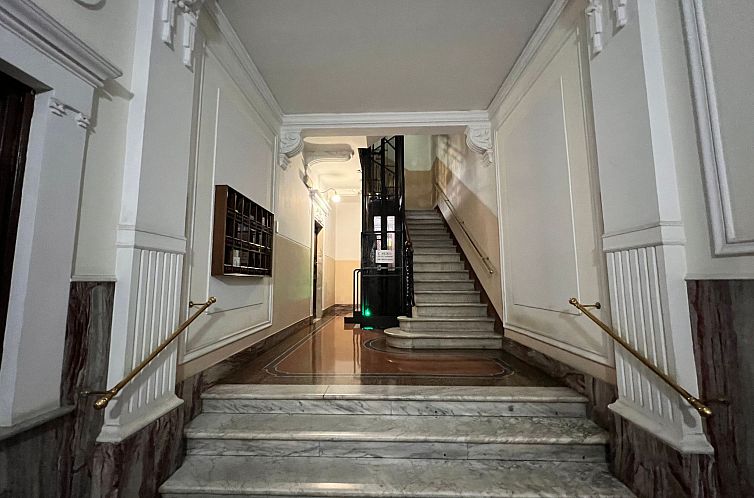 Appartement 'La Superba' mit Balkon