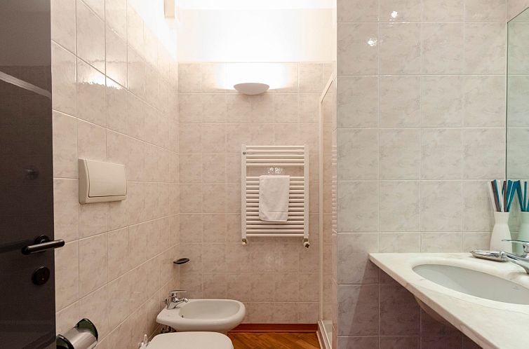 Appartement Dock of the Bay Genova, 2b 1b, 2 garage e balcon