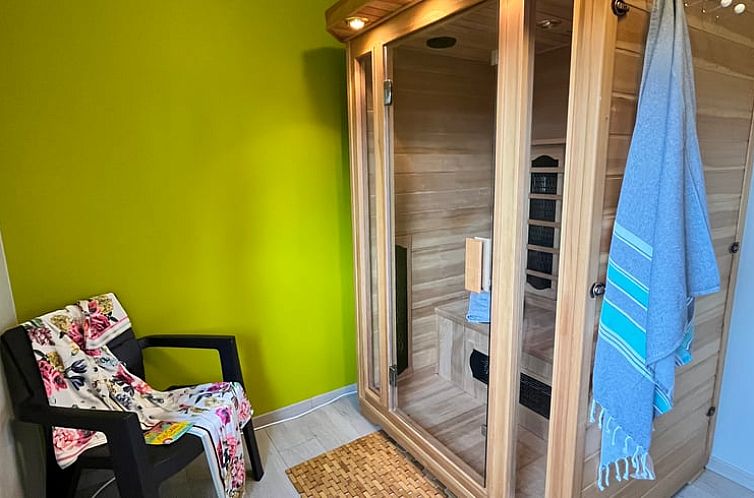 Vakantiehuisje in Redu