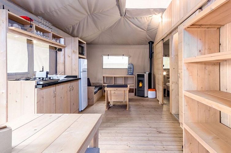 Stardust 40 Family Lodge