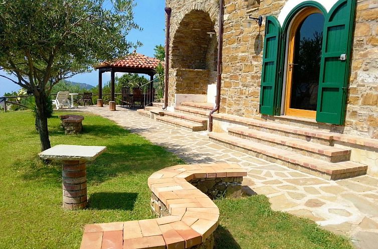 Vakantiehuis Haus mit privatem Pool und herrlicher Aussicht