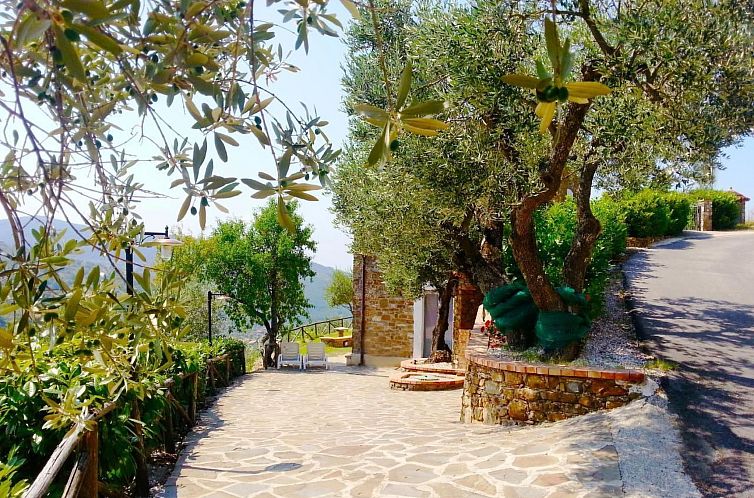 Vakantiehuis Haus mit privatem Pool und herrlicher Aussicht