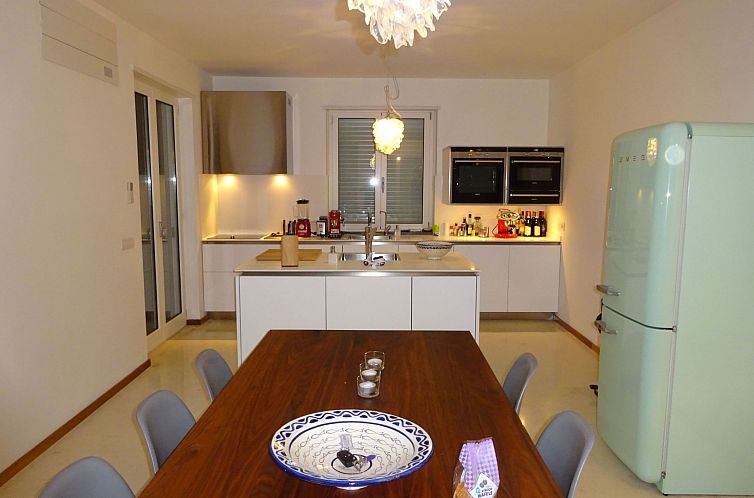 Vakantiehuis Ferienvilla "Melles" mit privatem Pool