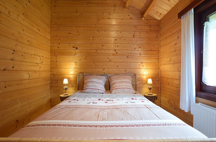 Happy Wood Chalet