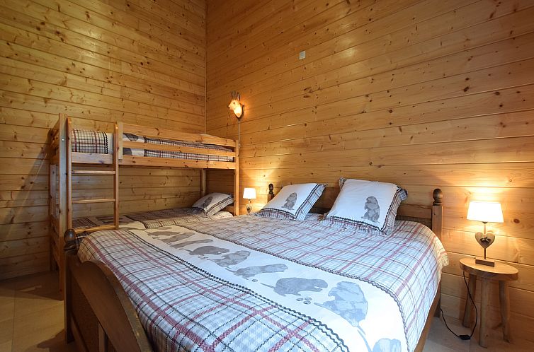 Happy Wood Chalet