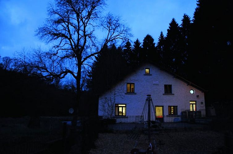Huisje in Herbeumont