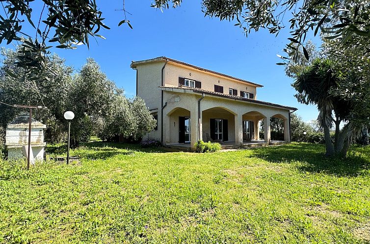 Vrijstaande woning in Tarquinia