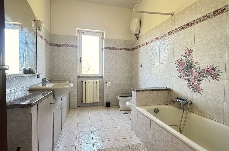 Vrijstaande woning in Tarquinia