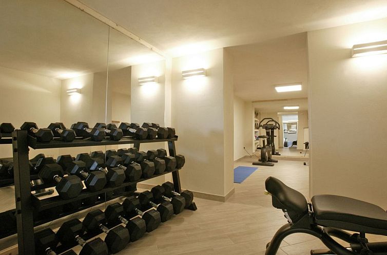 Vakantiehuis Villa mit Infinity-Pool