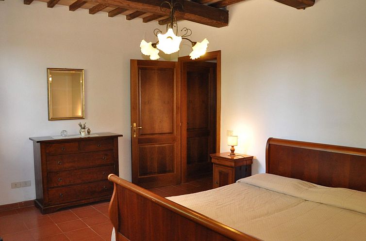 Appartement in Acquapendente mit großem Garten