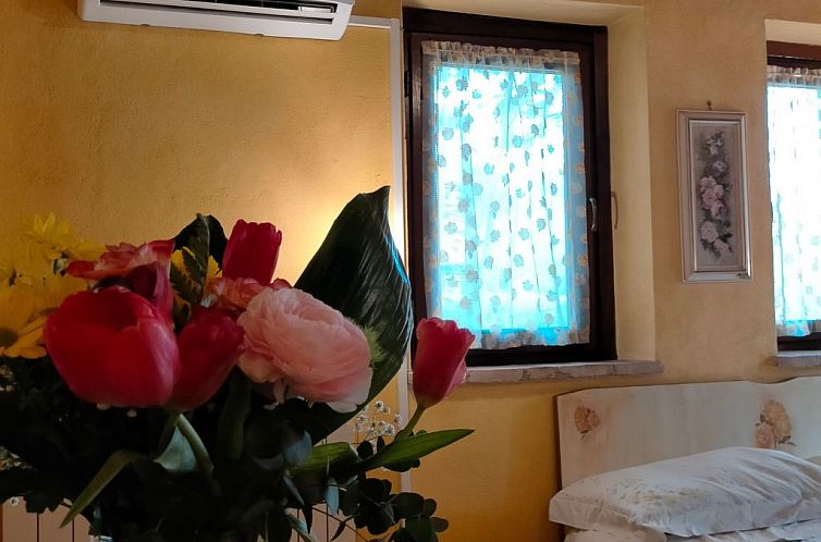 Vakantiehuis Villa mit privatem Pool 70 Kilometer von Rom en