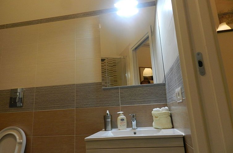 Appartement Wohnung mit Waschmaschine und Geschirrspüler
