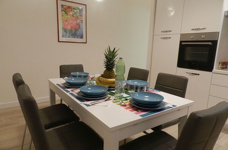 Appartement Wohnung mit Waschmaschine und Geschirrspüler