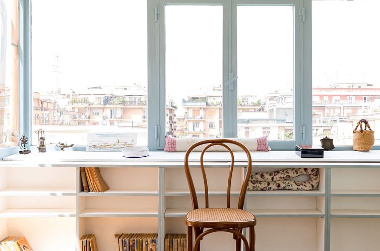 Appartement Rom Dachgeschoss mit Terrasse
