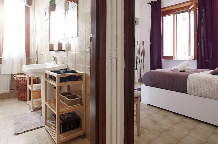 Appartement Moderne Ferienwohnung in absolut zentraler Lage 