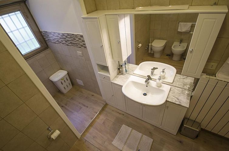 Appartement Wohnung in Quartiere Xxix Ponte Mammolo