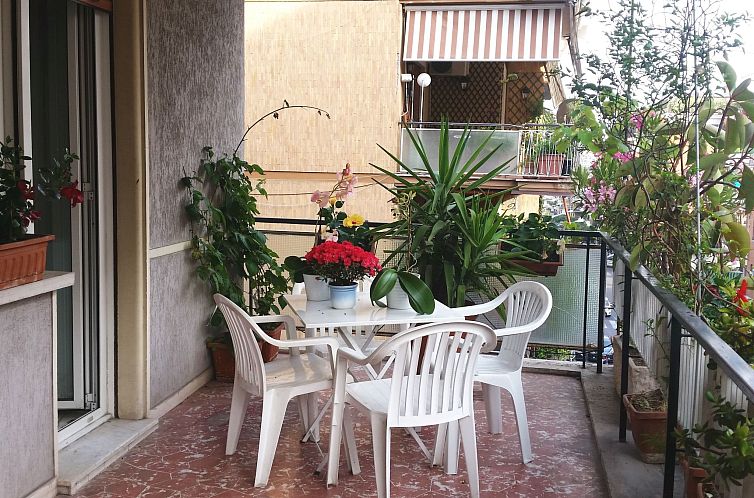 Appartement mit Terrasse