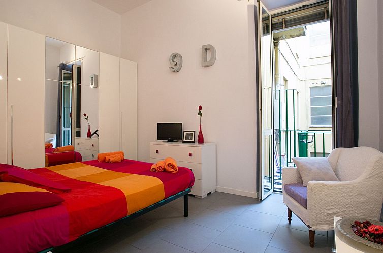 Appartement 'Romecentreapt' mit Balkon