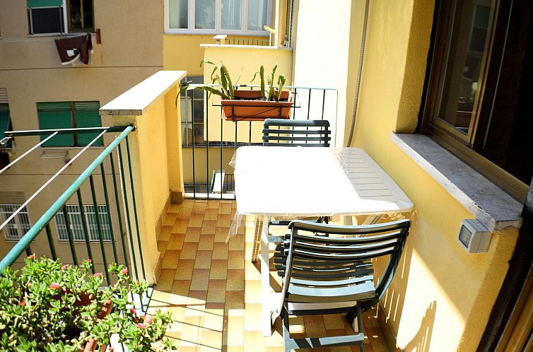 Appartement Wohnung "Donna Lavinia" mit Blick aufs Wasser