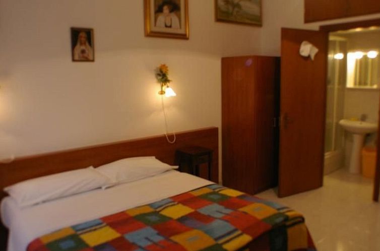 Unterkunft 0921367 - Ferienhaus Latium / Rom - Vakantiehuis Zimmer 'Le Rose di Bi' mit Internetanschluss