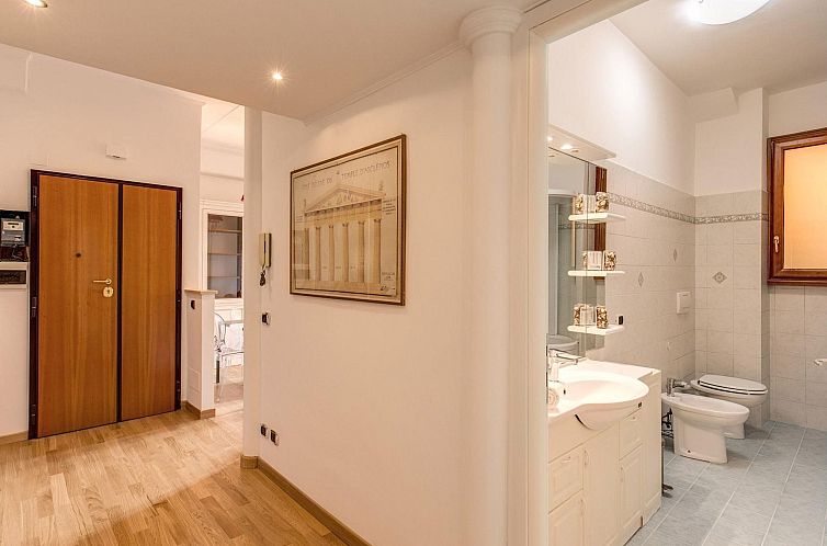 Appartement mit privatem Balkon