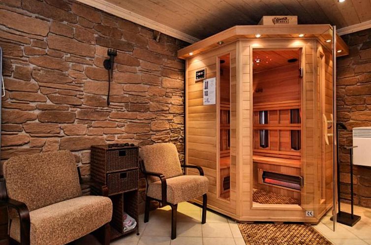 Pure Filly Relax Retreat