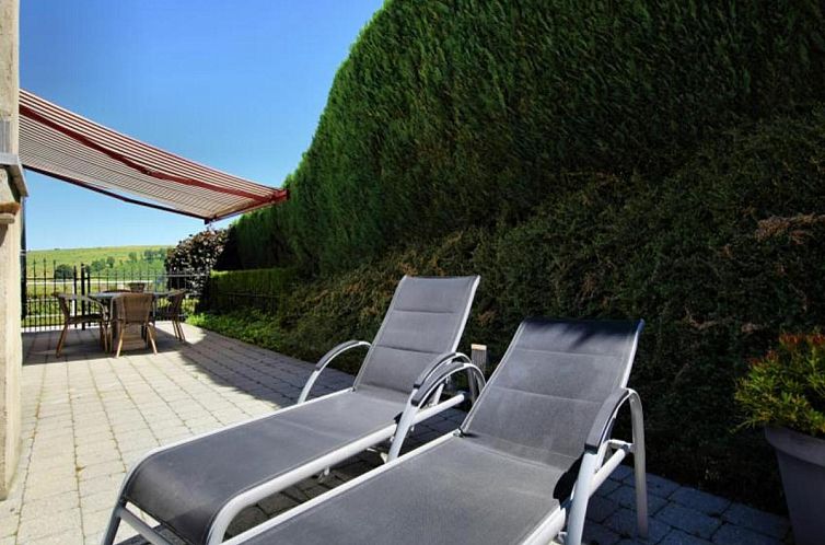 Pure Filly Relax Retreat