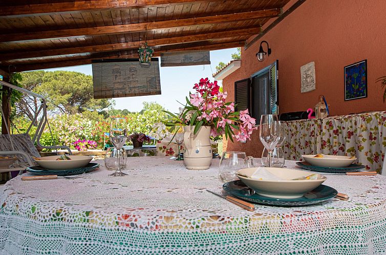 Vakantiehuis Oleandri Ferienhaus mit privatem Pool