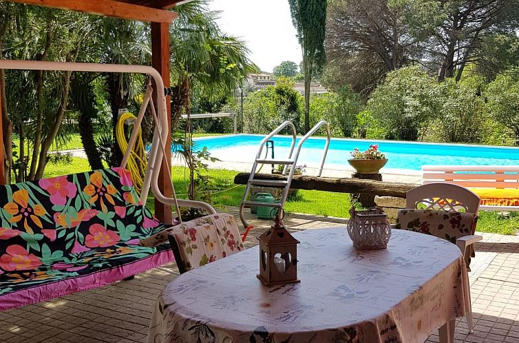 Vakantiehuis Oleandri Ferienhaus mit privatem Pool