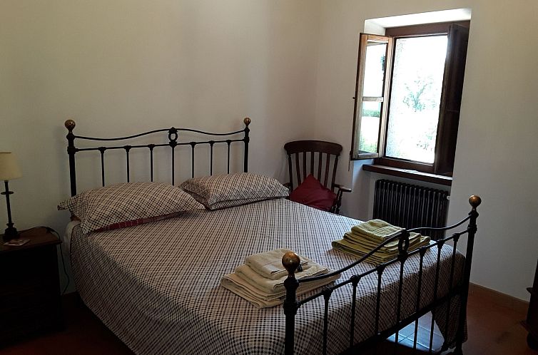 Appartement LaPorcilaia, Ferienwohnung mit Seeblick.