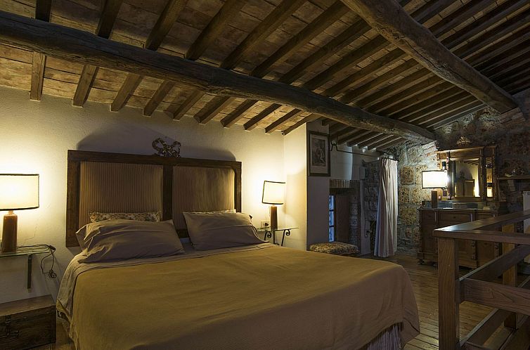 Appartement Romantische Unterkunft, in einem Schloss, mit Sc