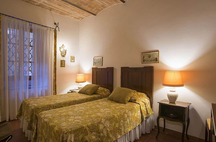 Appartement Magie im Schloss, Unterkunft mit Schwimmbad'