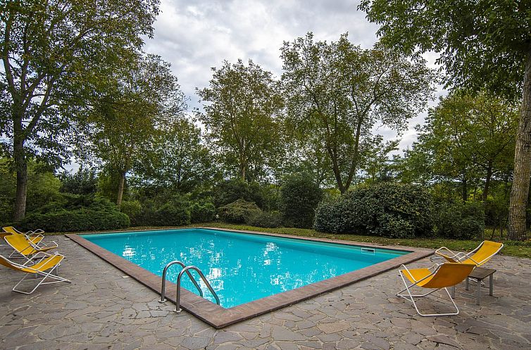 Appartement Magie im Schloss, Unterkunft mit Schwimmbad'