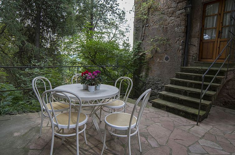 Appartement Charmante Schlossunterkunft mit Schwimmbad