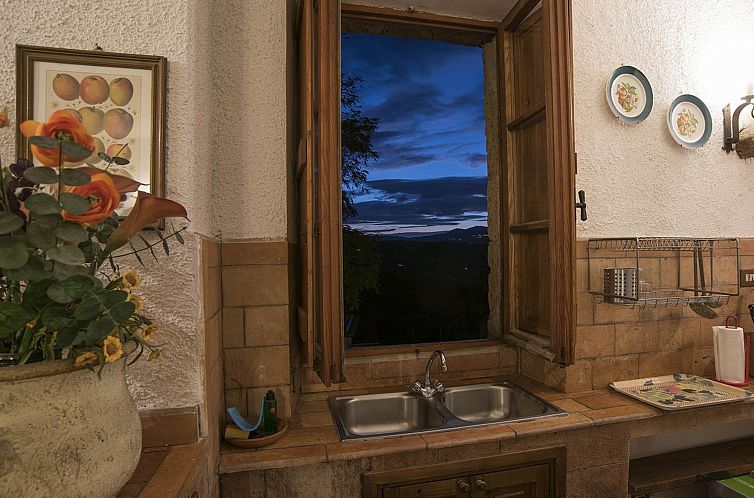 Appartement Charmante Schlossunterkunft mit Schwimmbad