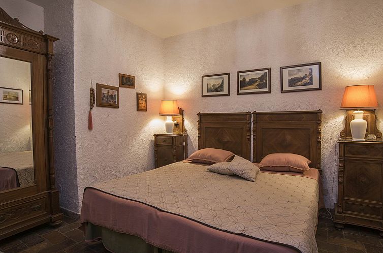 Appartement Charmante Schlossunterkunft mit Schwimmbad