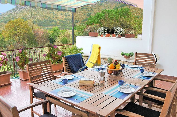 Vakantiehuis Angenehmes Haus in Sperlonga mit privatem Parkp