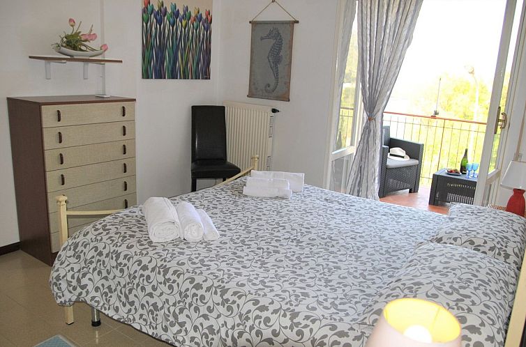 Vakantiehuis Angenehmes Haus in Sperlonga mit privatem Parkp