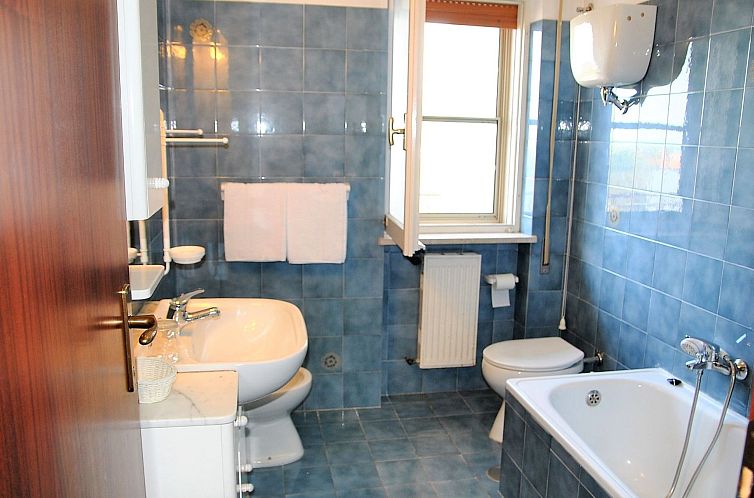 Vakantiehuis Angenehmes Haus in Sperlonga mit privatem Parkp