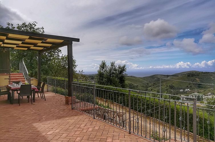 Vakantiehuis Doppelhaushälfte mit Gemeinschaftspool