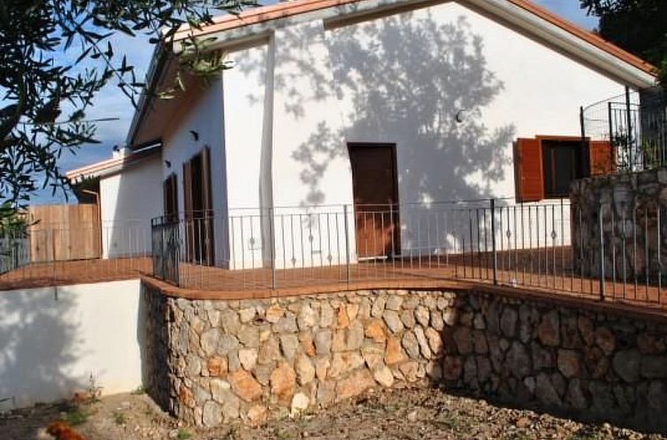 Vakantiehuis Doppelhaushälfte mit Gemeinschaftspool