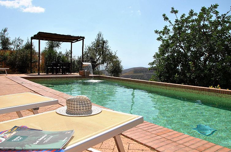 Vakantiehuis Doppelhaushälfte mit Gemeinschaftspool