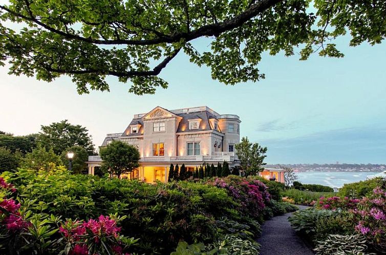 Guest house 0925117 - Apartment New England - The Chanler at Cliff Walk