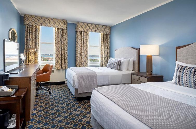 Francis Marion Hotel